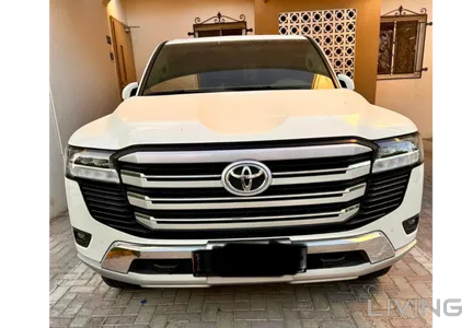 Toyota Land Cruiser GXR 2022